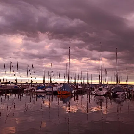 Fräulein Clara - Steinhude
